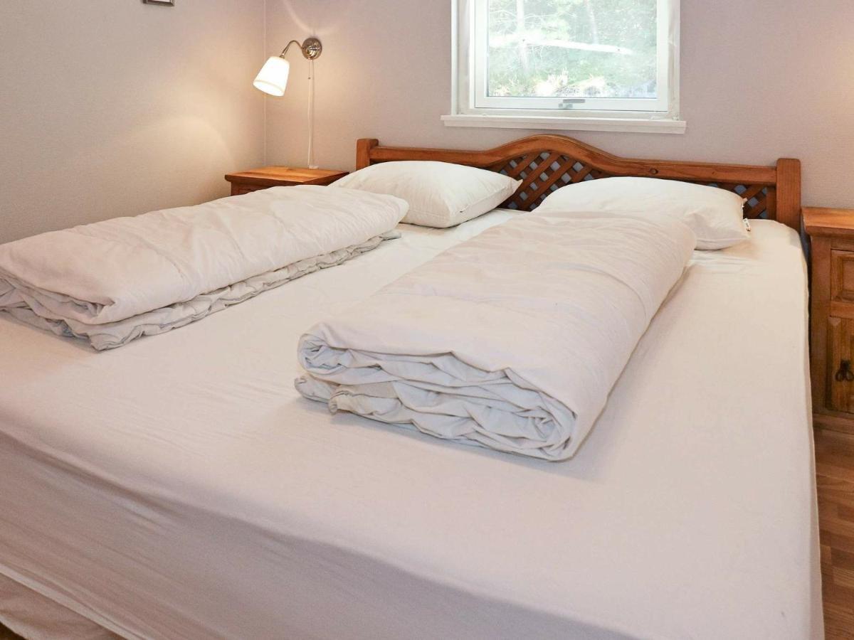 Odde 6 Person Holiday Home In Hadsund חדר תמונה